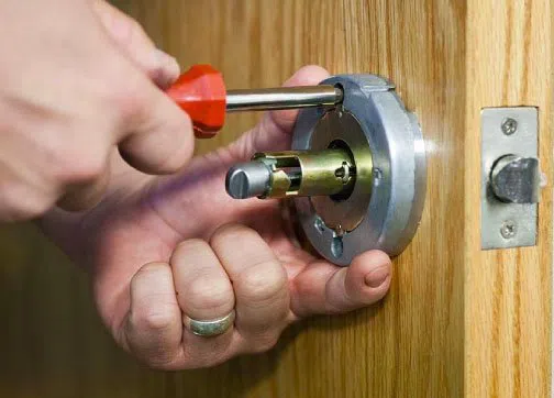 Orlando Speedy Locksmith Orlando, FL 407-548-2000 Orlando Speedy Locksmith Orlando, FL 407-548-2000 - 29-13