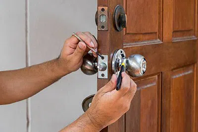 Orlando Speedy Locksmith Orlando, FL 407-548-2000 Orlando Speedy Locksmith Orlando, FL 407-548-2000 - 29-4